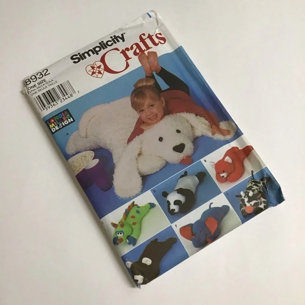 Simplicity Crafts PILLOW ANIMALS Sewing Pattern 1999 Bear Cow 8932 UNCUT NEW